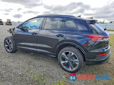 Drugie zdjęcie samochodu z przodu: 2024 AUDI Q4 E-TRON PREMIUM VIN:WA1K2BFZ5RP026368 - miniatura