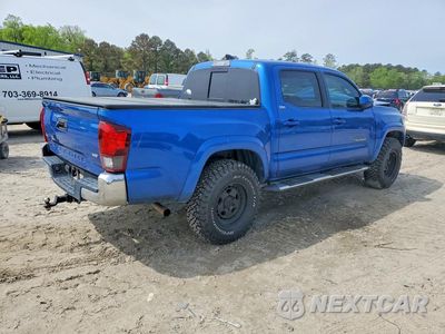 Trzecie zdjęcie samochodu z tyłu: 2018 TOYOTA TACOMA SR5 V6 VIN:3TMCZ5AN8JM126857 - miniatura