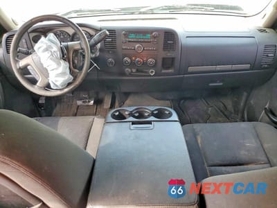 Zdjęcie 8 z 12 samochodu: 2012 CHEVROLET SILVERADO K1500 LT VIN:1GCRKSE74CZ322093 - miniatura