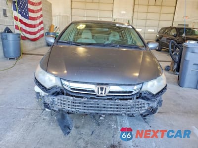 Piąte zdjęcie samochodu w środku: 2013 HONDA INSIGHT VIN:JHMZE2H3XDS005265 - miniatura