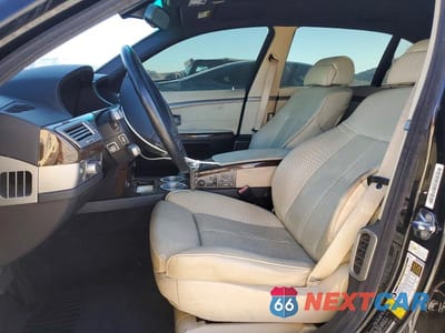Zdjęcie 7 z 12 samochodu: 2008 BMW 750 LI VIN:WBAHN835X8DT78581 - miniatura