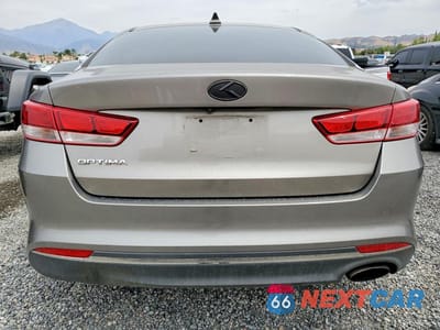Zdjęcie 6 z 12 samochodu: 2016 KIA OPTIMA LX VIN:5XXGT4L30GG076099 - miniatura