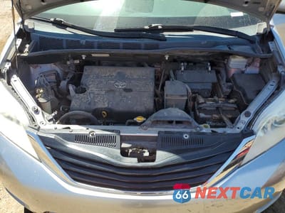 Zdjęcie 11 z 12 samochodu: 2011 TOYOTA SIENNA LE VIN:5TDKK3DC6BS164961 - miniatura
