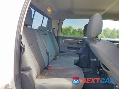 Zdjęcie 10 z 12 samochodu: 2018 RAM 2500 SLT VIN:3C6TR5JT7JG356345 - miniatura