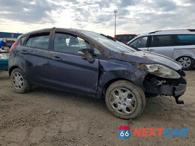 Czwarte zdjęcie samochodu z boku: 2013 FORD FIESTA SE VIN:3FADP4EJ6DM150466 - miniatura