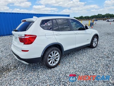 Trzecie zdjęcie samochodu z tyłu: 2017 BMW X3 SDRIVE28I VIN:5UXWZ7C32H0V87150 - miniatura