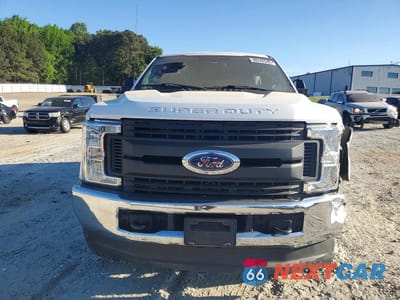 Piąte zdjęcie samochodu w środku: 2017 FORD F250 SUPER DUTY VIN:1FT7W2BTXHEB13307 - miniatura