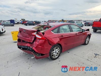 Trzecie zdjęcie samochodu z tyłu: 2014 FORD FUSION SE VIN:3FA6P0H76ER240299 - miniatura