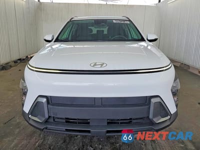 Piąte zdjęcie samochodu w środku: 2025 HYUNDAI KONA SEL VIN:KM8HBCAB9SU336882 - miniatura