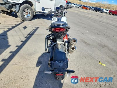 Czwarte zdjęcie samochodu z boku: 2023 INDIAN MOTORCYCLE CO. FTR SPORT VIN:56KRZM224P3008043 - miniatura