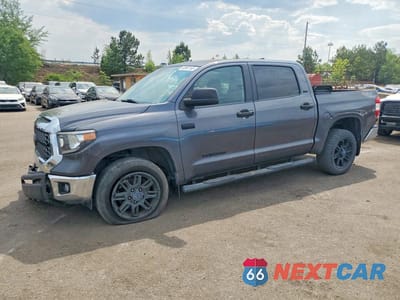 2021 TOYOTA TUNDRA CREWMAX SR5 5TFEY5F16MX274750 - główne zdjęcie licytacji z USA - miniatura
