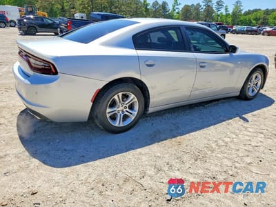 Trzecie zdjęcie samochodu z tyłu: 2019 DODGE CHARGER SXT VIN:2C3CDXBGXKH678777 - miniatura