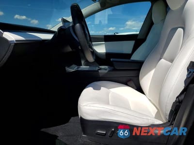Zdjęcie 7 z 13 samochodu: 2021 TESLA MODEL Y VIN:5YJYGDEE6MF144802 - miniatura