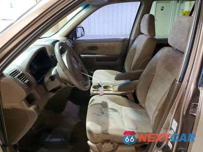 Zdjęcie 7 z 13 samochodu: 2002 HONDA CR-V LX VIN:JHLRD78452C069928 - miniatura
