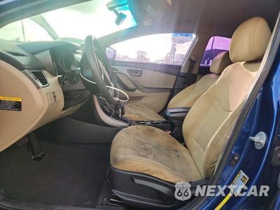 Zdjęcie 7 z 12 samochodu: 2015 HYUNDAI ELANTRA SE VIN:5NPDH4AE7FH622845 - miniatura