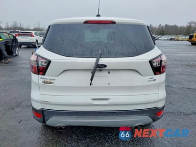 Zdjęcie 6 z 12 samochodu: 2017 FORD ESCAPE SE VIN:1FMCU9GD6HUC58974 - miniatura