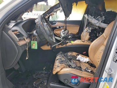 Zdjęcie 7 z 13 samochodu: 2017 VOLVO XC90 T6 VIN:YV4A22PL7H1185211 - miniatura