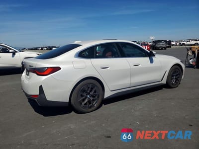 Trzecie zdjęcie samochodu z tyłu: 2025 BMW I4 EDRIVE 40 VIN:WBY23HD01SFV85131 - miniatura