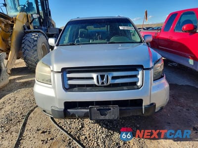 Piąte zdjęcie samochodu w środku: 2006 HONDA PILOT EX VIN:2HKYF18576H531344 - miniatura