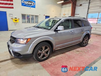 2016 DODGE JOURNEY CROSSROAD 3C4PDDGG0GT108466 - główne zdjęcie licytacji z USA - miniatura