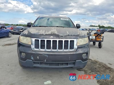 Piąte zdjęcie samochodu w środku: 2011 JEEP GRAND CHEROKEE LAREDO VIN:1J4RR4GG0BC669758 - miniatura