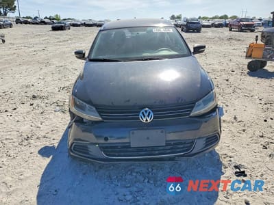 Piąte zdjęcie samochodu w środku: 2013 VOLKSWAGEN JETTA VIN:3VWDP7AJ1DM220020 - miniatura