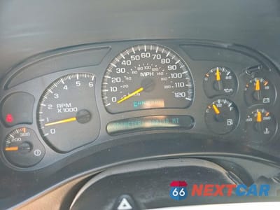 Zdjęcie 8 z 10 samochodu: 2003 CHEVROLET SILVERADO K2500 HEAVY DUTY VIN:1GCHK23U33F194578 - miniatura
