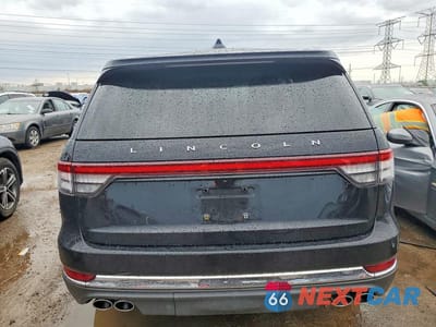 Zdjęcie 6 z 12 samochodu: 2025 LINCOLN AVIATOR VIN:5LM5J0XC0SGL22451 - miniatura