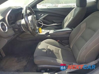 Zdjęcie 7 z 12 samochodu: 2018 CHEVROLET CAMARO LT VIN:1G1FB1RX4J0119447 - miniatura