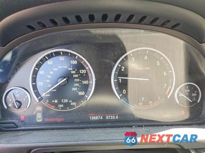 Zdjęcie 9 z 12 samochodu: 2015 BMW 528 XI VIN:WBA5A7C55FD627424 - miniatura