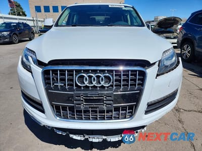 Piąte zdjęcie samochodu w środku: 2015 AUDI Q7 TDI PREMIUM PLUS VIN:WA1LMAFE5FD029290 - miniatura