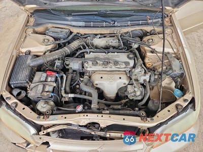 Zdjęcie 11 z 12 samochodu: 2002 HONDA ACCORD 4D LX VIN:1HGCG56482A071400 - miniatura