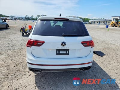 Zdjęcie 6 z 13 samochodu: 2022 VOLKSWAGEN TIGUAN SE R-LINE BLACK VIN:3VVCB7AX3NM027789 - miniatura