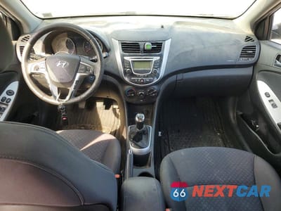 Zdjęcie 8 z 11 samochodu: 2013 HYUNDAI ACCENT SE VIN:KMHCU5AE7DU105153 - miniatura