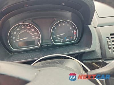 Zdjęcie 9 z 12 samochodu: 2007 BMW X3 3.0SI VIN:WBXPC93427WF26359 - miniatura