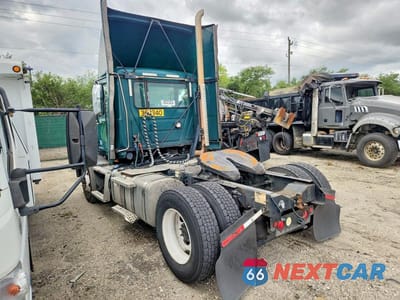 Trzecie zdjęcie samochodu z tyłu: 2017 MACK CXU612 SEMI TRUCK VIN:1M1AW01X3HM009648 - miniatura