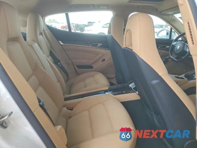 Zdjęcie 10 z 12 samochodu: 2016 PORSCHE PANAMERA S VIN:WP0AB2A77GL050473 - miniatura