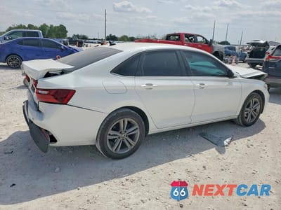 Trzecie zdjęcie samochodu z tyłu: 2022 VOLKSWAGEN JETTA SE VIN:3VWEM7BU3NM010428 - miniatura