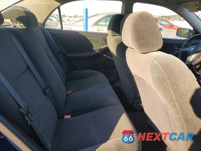 Zdjęcie 10 z 11 samochodu: 2006 TOYOTA COROLLA S VIN:2T1BR30E26C686617 - miniatura