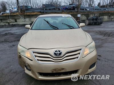 Piąte zdjęcie samochodu w środku: 2011 TOYOTA CAMRY LE VIN:4T1BF3EK8BU714694 - miniatura