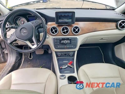 Zdjęcie 8 z 13 samochodu: 2015 MERCEDES-BENZ GLA 250 VIN:WDCTG4EB6FJ116293 - miniatura