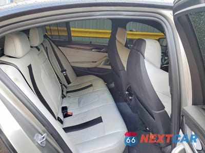 Zdjęcie 10 z 12 samochodu: 2019 BMW M5 VIN:WBSJF0C59KB448442 - miniatura