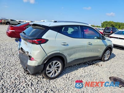 Trzecie zdjęcie samochodu z tyłu: 2023 CHEVROLET BOLT EUV LT VIN:1G1FY6S07P4149911 - miniatura