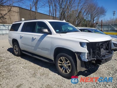 Czwarte zdjęcie samochodu z boku: 2016 CHEVROLET SUBURBAN K1500 LT VIN:1GNSKHKC3GR245638 - miniatura