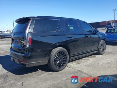 Trzecie zdjęcie samochodu z tyłu: 2023 CADILLAC ESCALADE PREMIUM LUXURY VIN:1GYS3CKL4PR529279 - miniatura