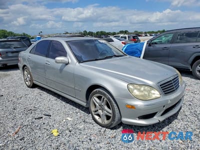 Czwarte zdjęcie samochodu z boku: 2006 MERCEDES-BENZ S 430 VIN:WDBNG70J56A474482 - miniatura