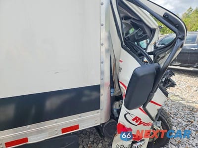Zdjęcie 11 z 13 samochodu: 2025 ISUZU NPR XD BOX TRUCK VIN:JALC4W167S7K01734 - miniatura