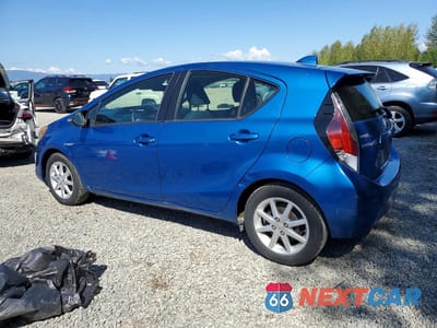 Drugie zdjęcie samochodu z przodu: 2015 TOYOTA PRIUS C THREE VIN:JTDKDTB37F1088988 - miniatura