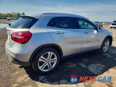 Trzecie zdjęcie samochodu z tyłu: 2018 MERCEDES-BENZ GLA 250 4MATIC VIN:WDCTG4GB1JJ484399 - miniatura