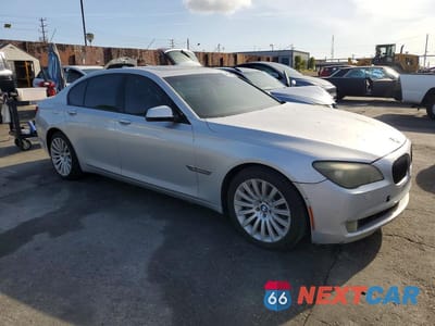 Czwarte zdjęcie samochodu z boku: 2009 BMW 750 I VIN:WBAKA83559CY34186 - miniatura